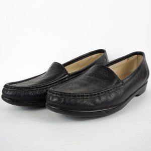 3/$20 SAS Simplify Slip On Loafer Black Women's 9S